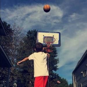 Meet your Posher, Avery